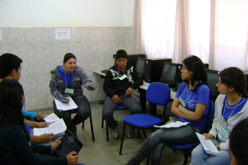 Alunos de escolas estaduais realizam Conferência da Juventude Alunos de escolas estaduais realizam Conferência da Juventude