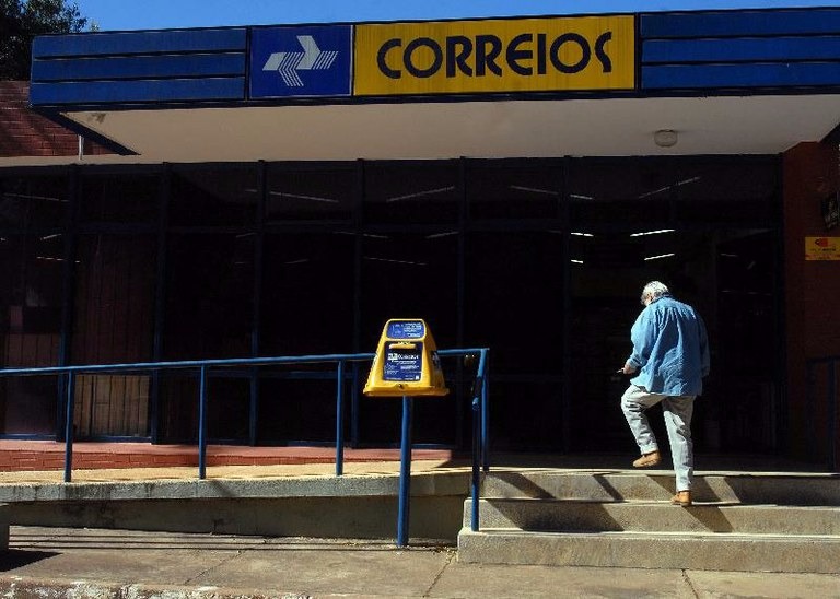 Portaria autoriza reajuste das tarifas postais dos Correios Também sofrerão reajuste a Carta Não Comercial e o Cartão PostalFoto: Divulgação