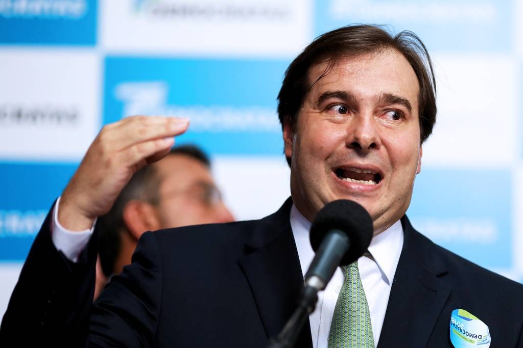 Alvo de bolsonaristas, Maia ameaça deixar articulação da Previdência Presidente do Congresso Nacional, deputado Rodrigo Maia (DEM/RJ) / Foto: Divulgação