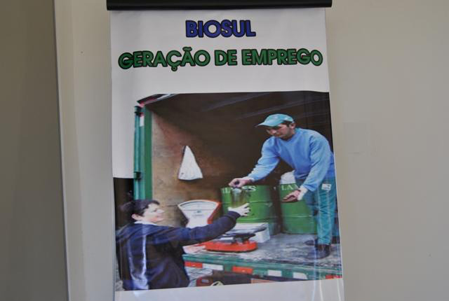 Biosul gera empregos e protege o meio ambiente com o projeto de óleo reciclado. Foto: Moreira Produções.
