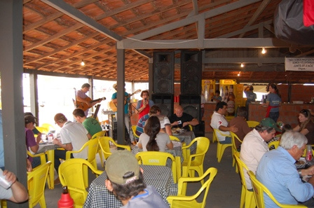 Sindicato Rural de Amambai é parceiro há 15 anos do Lar do Idoso Restaurante do Lar do Idoso na Expobai.