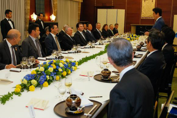 Brasil e Japão assinam acordo para investimentos em infraestrutura Tóquio - Presidente Temer durante jantar oferecido pelo primeiro-ministro do Japão, Shinzo Abe Beto Barata/PR
