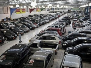 Airbags e freios ABS passam a ser obrigatórios em carros fabricados no Brasil Todos os carros terão que sair de fábrica com air bag frontal duplo e freio ABS