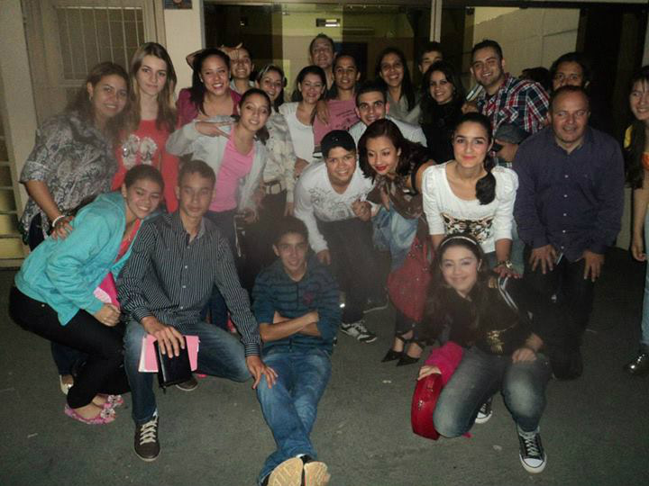 A influência da religião na vida dos jovens Jovens da Igreja Adonai Shalon.
