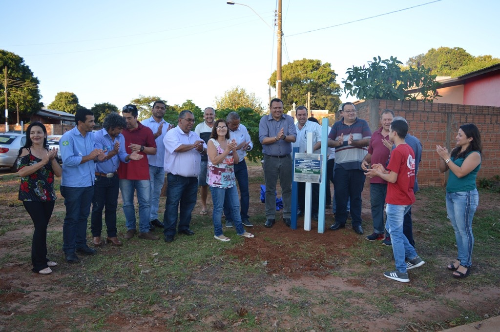 Solenidade de inauguração na vila Doriane / Foto: Moreira Produções