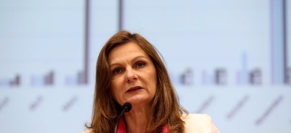 Sem aprovação de medidas de ajuste, governo terá de bloquear R$ 21 bi em 2018 Ana Paula Vescovi, secretária do Tesouro