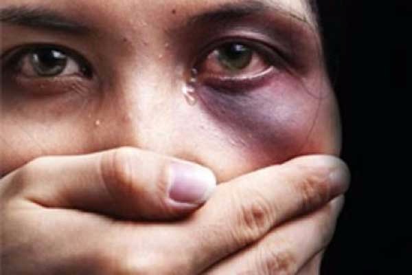 Dossiê mulher: maior parte da violência contra a mulher ocorre dentro de casa Foto: Divulgação