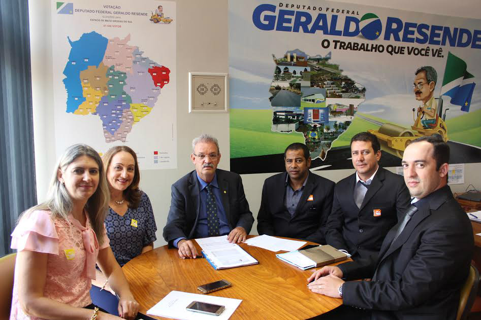 Geraldo Resende recebe prefeitos eleitos e reeleitos Foto: Divulgação