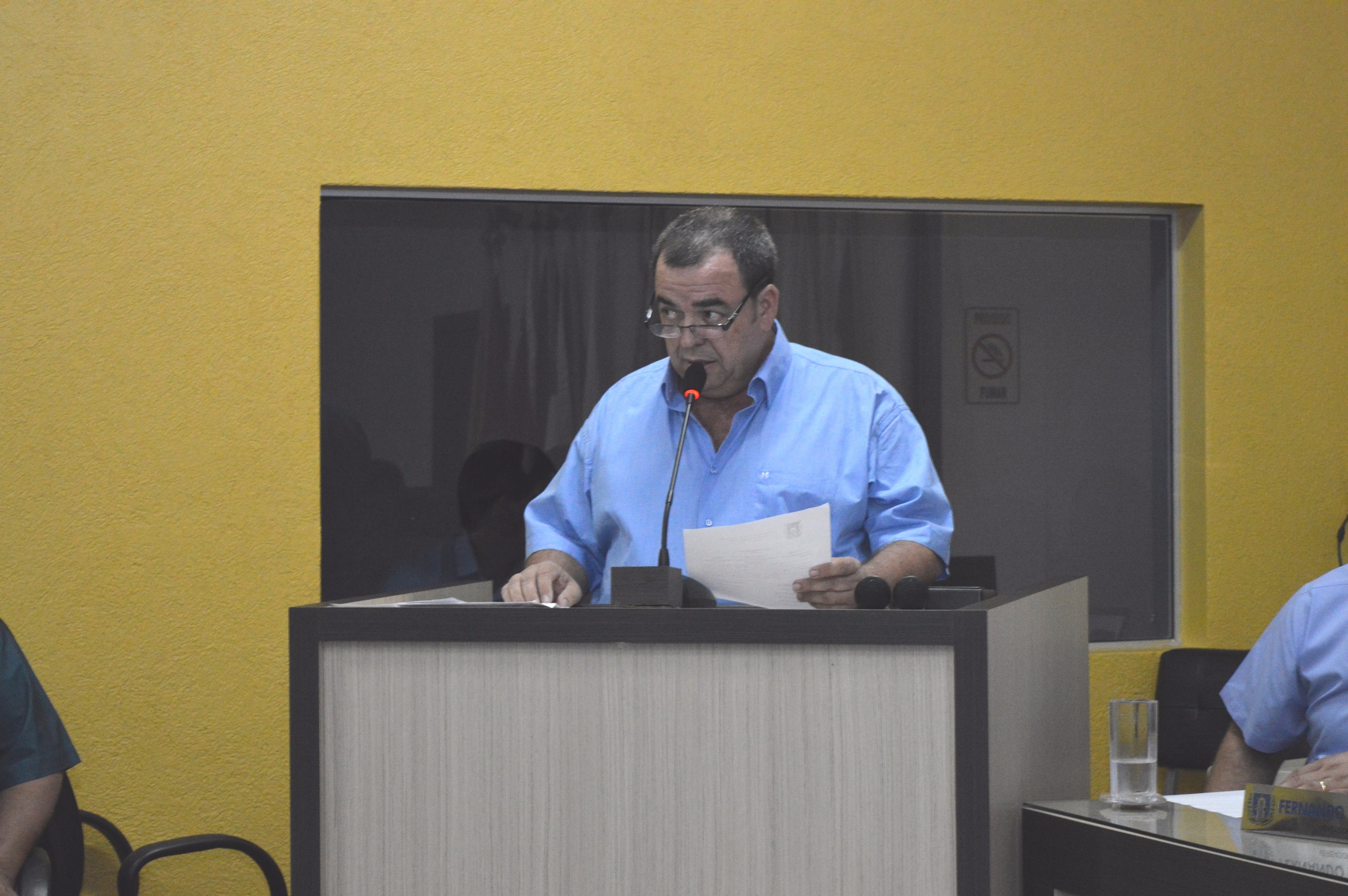 População cobrou Energisa sobre inoperância da empresa em Amambai Vereador Dilmar Bervian foi o autor da proposição que pediu a audiência / Foto: Moreira Produções