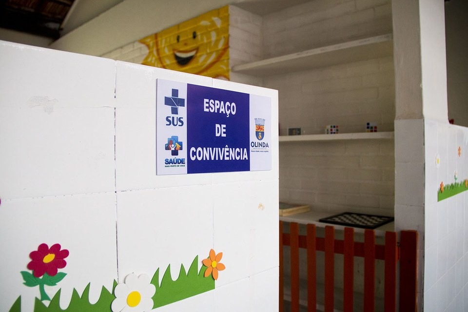 Famílias, governo e sociedade se unem na prevenção ao suicídio Centros de atendimento espalhados pelo País têm estrutura para atender pessoas em dificuldade.