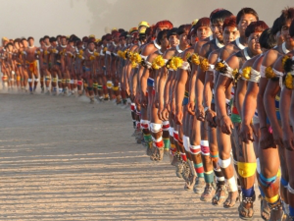 Mais de 30 mil não índios vivem em aldeias, mostram dados do IBGE