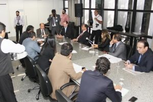 Governo prevê investir R$ 478 milhões em 79 municípios Secretário da Seinfra prestando contas aos deputados estaduais de MS.Foto: Divulgação