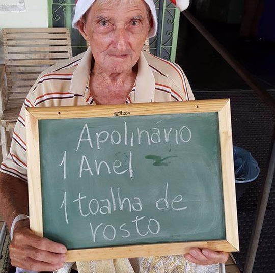 "Um anel": idosos de asilo em Amambai emocionam com pedidos de Natal Apolinário quer ganhar um anel ou uma toalha de rosto / Foto: Divulgação