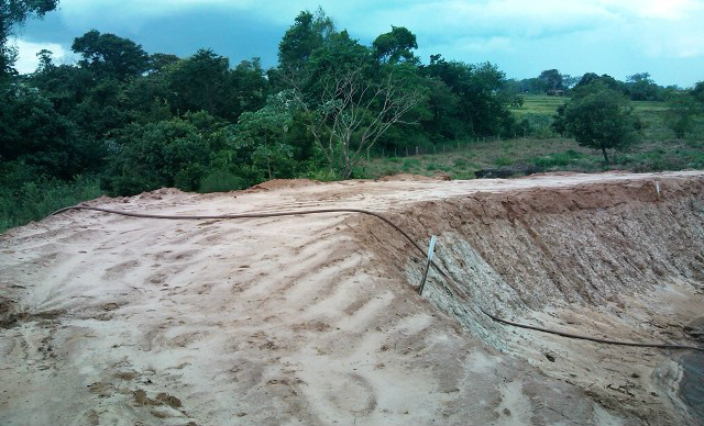 Pecuarista constrói represas e prejudica abastecimento de água em Sete Quedas