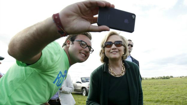 Três razões que explicam o sucesso do Snapchat entre o público jovem A campanha de Hillary Clinton percebeu importância da ferramenta