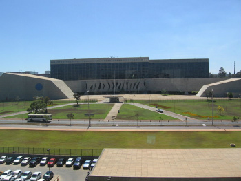 STJ determina que fiscais do Ministério da Agricultura mantenham pelo menos 70% STJ determina que fiscais do Ministério da Agricultura mantenham pelo menos 70%