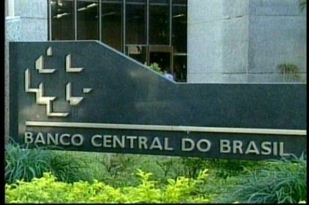 Ciclo de aumento da inflação acumulada em 12 meses se encerra neste trimestre Ciclo de aumento da inflação acumulada em 12 meses se encerra neste trimestre
