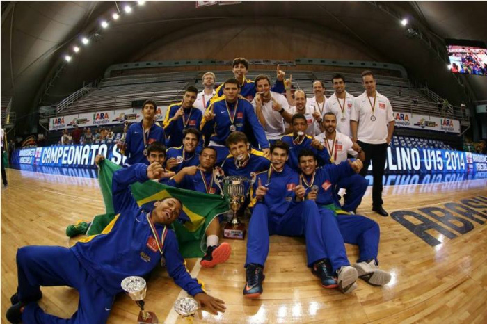 Brasil conquista título Sul-Americano de basquete sub-15 e garante vaga na Copa Brasil conquista título Sul-Americano de basquete sub-15 e garante vaga na Copa