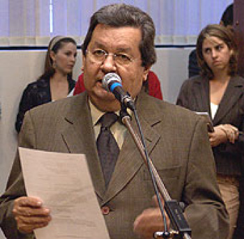 Onevan retira nome e Assembleia tem consenso para Mesa Diretora Deputado estadual Onevan de Matos (PSDB).