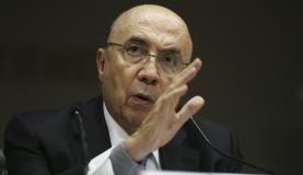 Meirelles diz que PIB mostra que Brasil segue trajetória de crescimento Meirelles destacou que, se descontada a agricultura, que caiu por questões sazonais, o crescimento foi de 1,1% no trimestre José Cruz/Agência Brasil