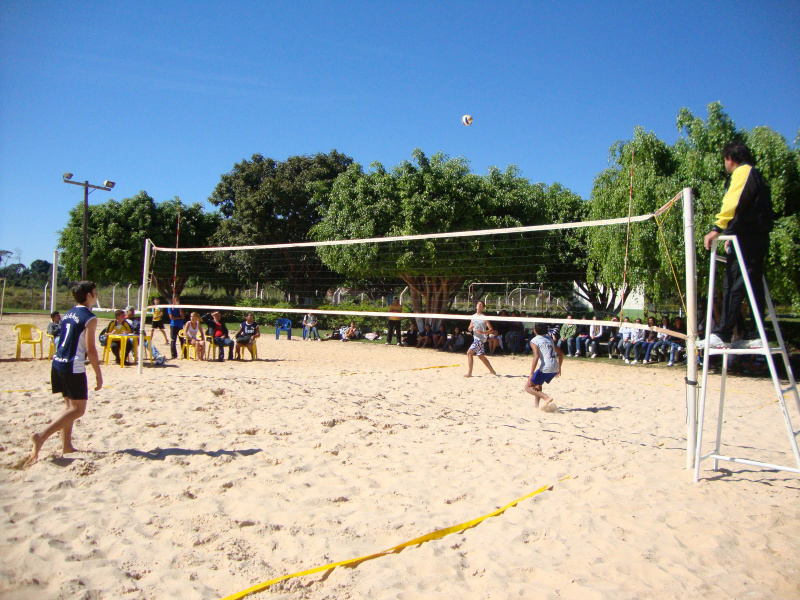 AABB tem inscrições abertas para V Copa Ouro de Vôlei de Areia em Amambai O evento acontece na sede da associação nos dias 2 e 3 de novembro.