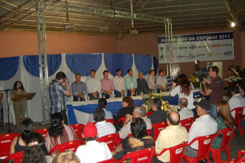 Agropecuária brasileira é destaque na abertura da Expobai 2011 Solenidade de abertura da Expobai 2011.