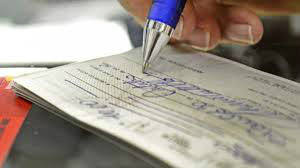 Juros do cheque especial sobem e chegam a 13,08%