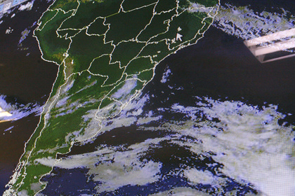 Chuva forte e queda de granizo podem atingir regiões de MS hoje e amanhã Chuva forte e queda de granizo podem atingir regiões de MS hoje e amanhã