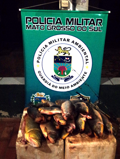 PMA prende 2 pescadores e apreende 38 kg de pescado