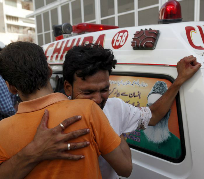 Ataque talibã à base aérea no Paquistão deixa ao menos 29 mortos