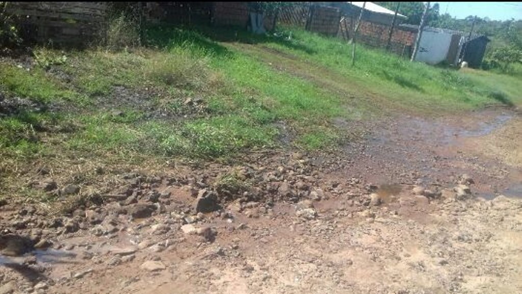 Manutenção de rua na vila Crepúsculo é novamente cobrada Trecho da rua Adão do Amaral, na vila Crepúsculo / Foto: Assessoria
