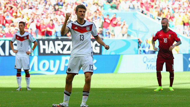 Müller sai na frente, com Pooladi na cola
