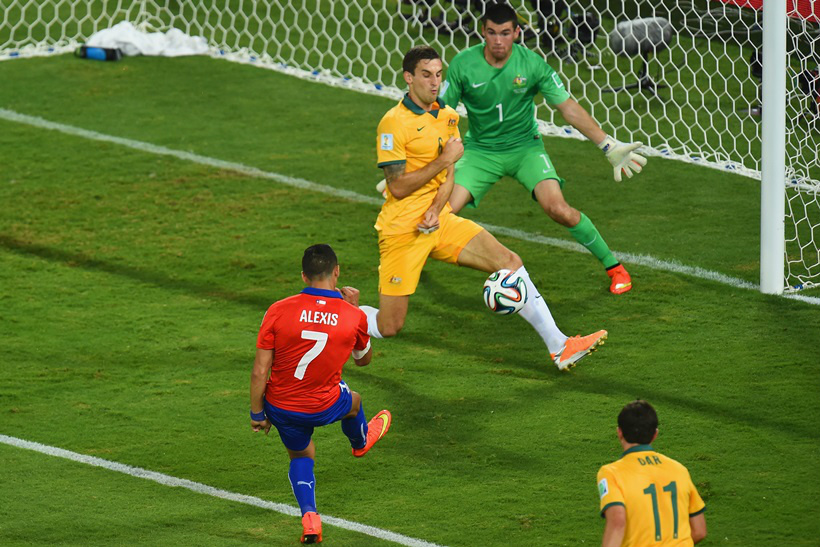 Espanha e Chile fazem duelo decisivo no Maracanã Espanha e Chile fazem duelo decisivo no Maracanã