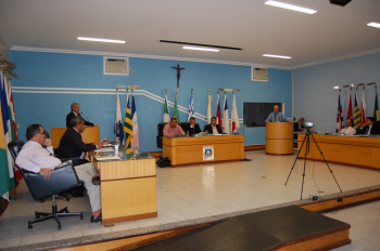 O legislativo municipal é composto por nove vereadores. 