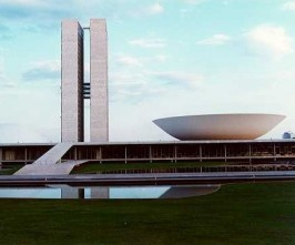 Presidente do TRF também libera supersalários na Câmara dos Deputados Presidente do TRF também libera supersalários na Câmara dos Deputados