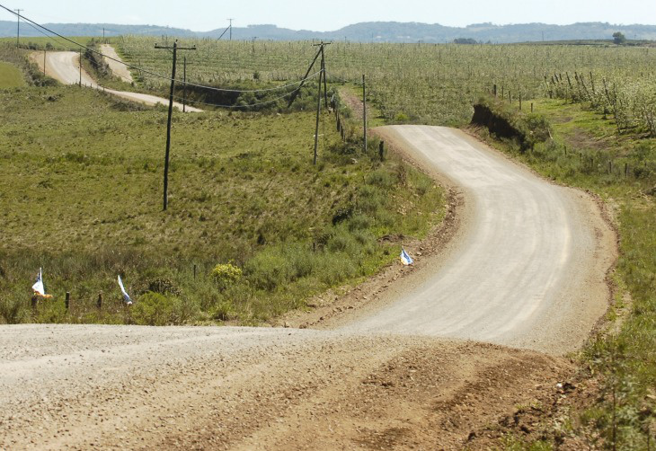 Problemas em estradas rurais dificultam escoamento da produção agrícola