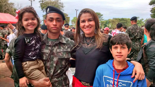 Veja as declarações de amor de filhos para suas mães Veja as declarações de amor de filhos para suas mães