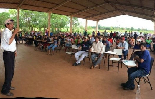 Lideranças, membros da comunidade indígena, além de profissionais da saúde da aldeia se reuniram na tarde da última segunda (24) / Foto: Divulgação