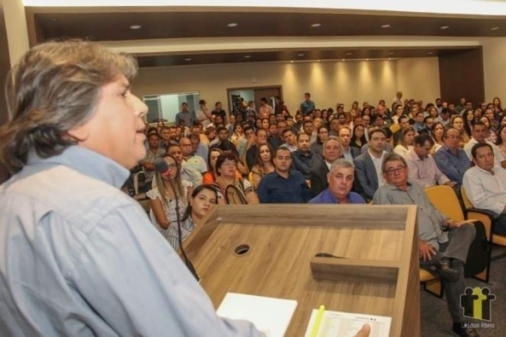 Assomasul completa 39 anos de luta e conquistas municipalistas Presidente da entidade e prefeito de Bataguassu, Pedro Caravina - Foto; Divulgação