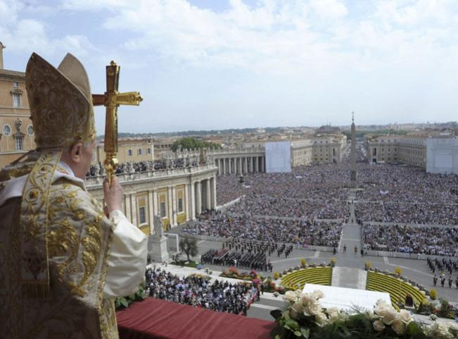 Papa Bento XVI pede "renúncia ao ódio"