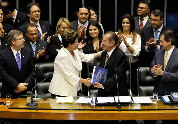 Dilma avalia que primeiro mês de governo foi de muito trabalho