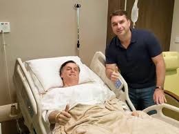 Presidente Bolsonaro está no quarto e bem-humorado, diz filho Divulgação