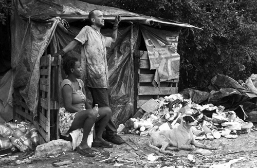 Na ONU, especialistas discutem pobreza urbana brasileira Na ONU, especialistas discutem pobreza urbana brasileira