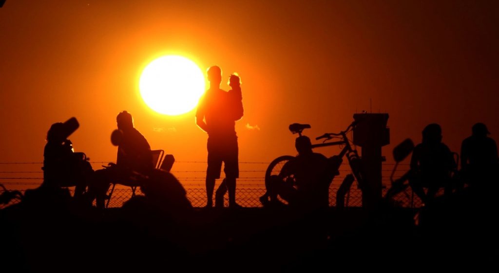 Calor pode bater recorde histórico dos últimos 9 anos nesta terça-feira Calor pode bater recorde histórico dos últimos 9 anos nesta terça-feira