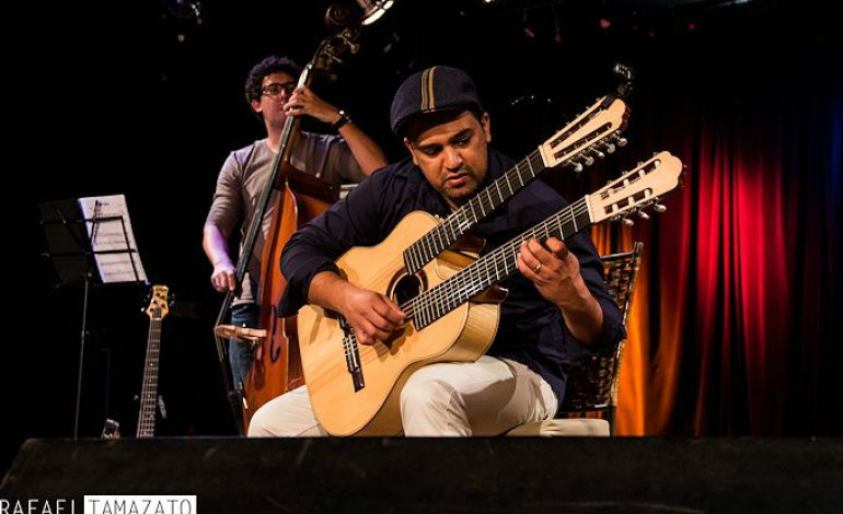 O instrumentista Marcos Assunção.