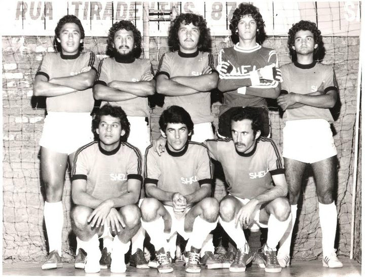 Copa, futebol ontem, hoje e em Amambai, por Nelson Galego E/D -João Irasilio, Bauer,Tubaina, goleiro(?), Carlinhos, Nelder, Robinho e GalegoFoto: Rede social