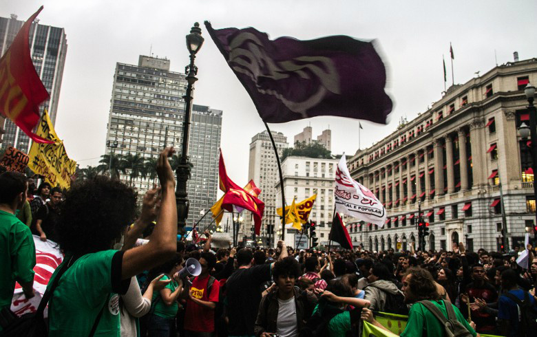Analistas não se arriscam a prever novos protestos em 2014 Assim como ninguém previu o que aconteceu em junho, é difícil saber se haverá protestos no ano começa