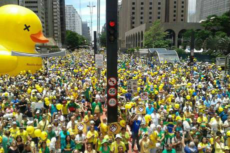 Organizadores admitem público menor em protesto em SP Organizadores admitem público menor em protesto em SP