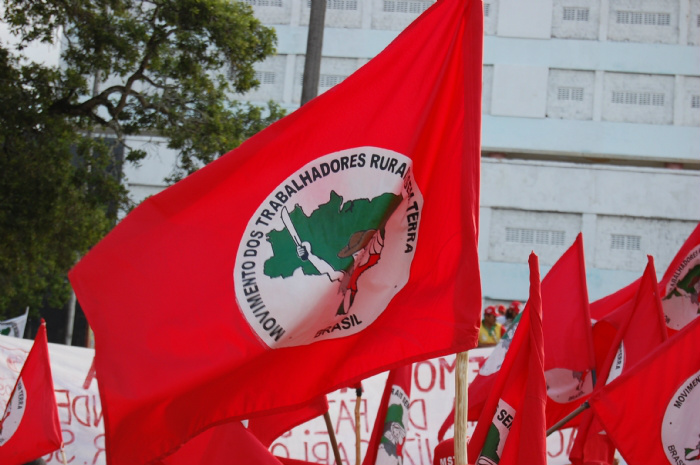 Camponeses fazem manifestação no Incra em defesa da reforma agrária