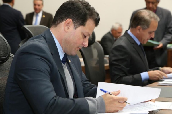 Lei: Semana de Prevenção às Doenças Ocupacionais é instituída em MS Nova lei é de autoria do deputado Renato Câmara (PMDB)